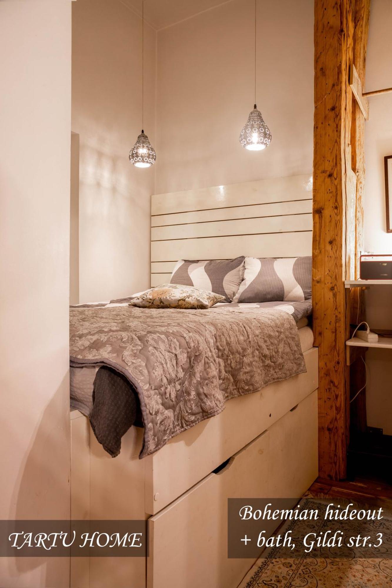 Bohemian Hideout, Old Town, Tartu Home Esterno foto