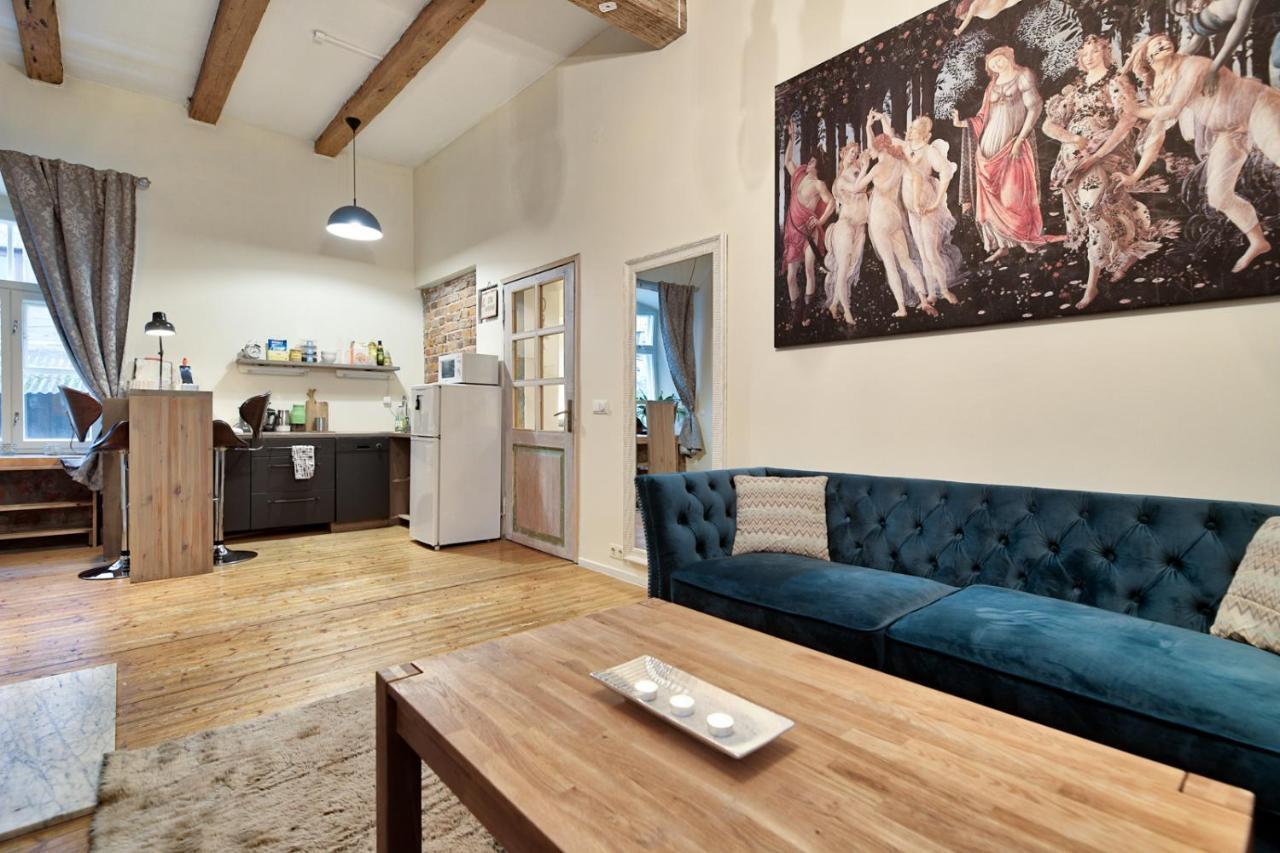 Bohemian Hideout, Old Town, Tartu Home Esterno foto